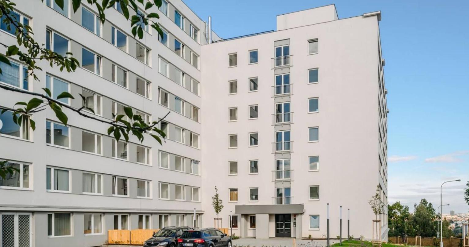 Apartment Live-inn 2 Bdr Family For 1-8 Guests, 20 Mins To Center, Lift, Gym, Reception, Parking, Roof Terrace, Game & Party