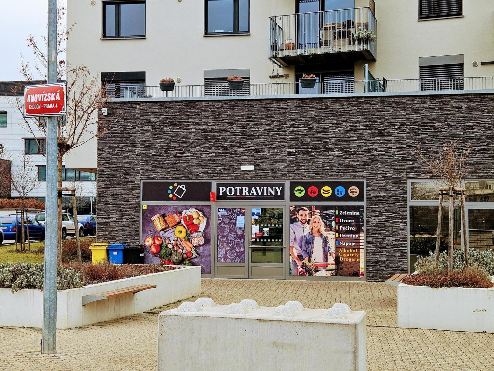 Live-inn 2 Bdr Family For 1-8 Guests, 20 Mins To Center, Lift, Gym, Reception, Parking, Roof Terrace, Game & Party *